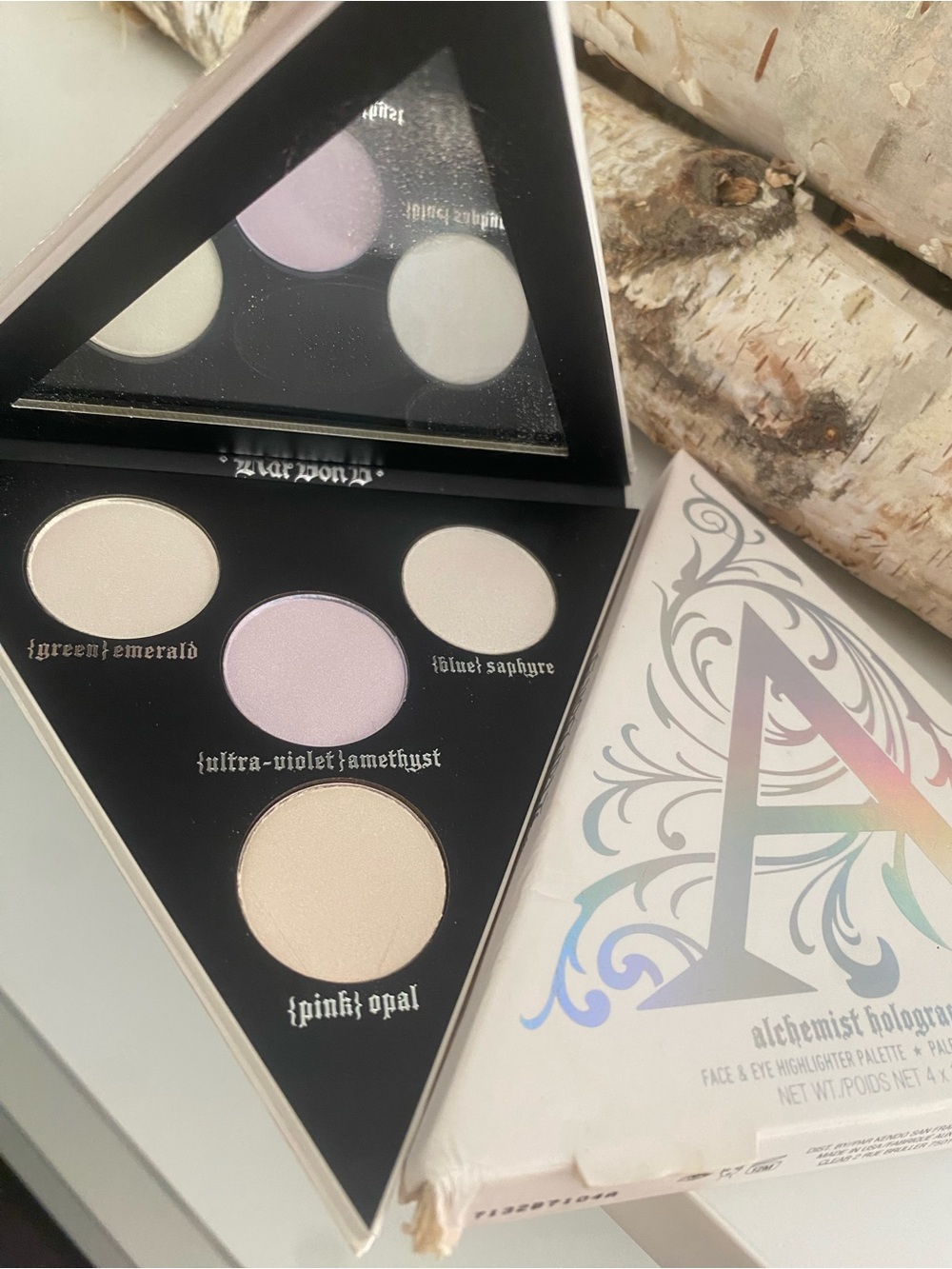 Kat Von d Holographic palette